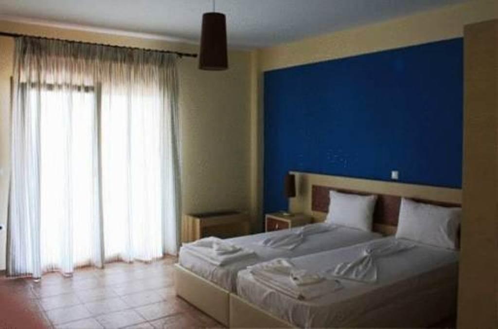 Ξενοδοχείο 'Στη γειτονιά του Φεγγαριού' Ποτός Εξωτερικό φωτογραφία